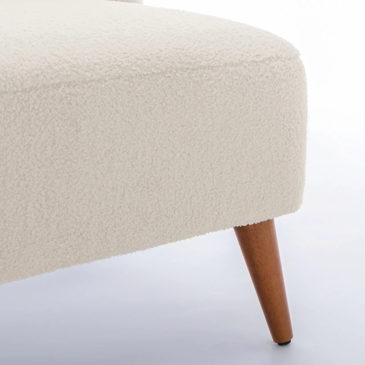 VEDA 30" Accent Chair