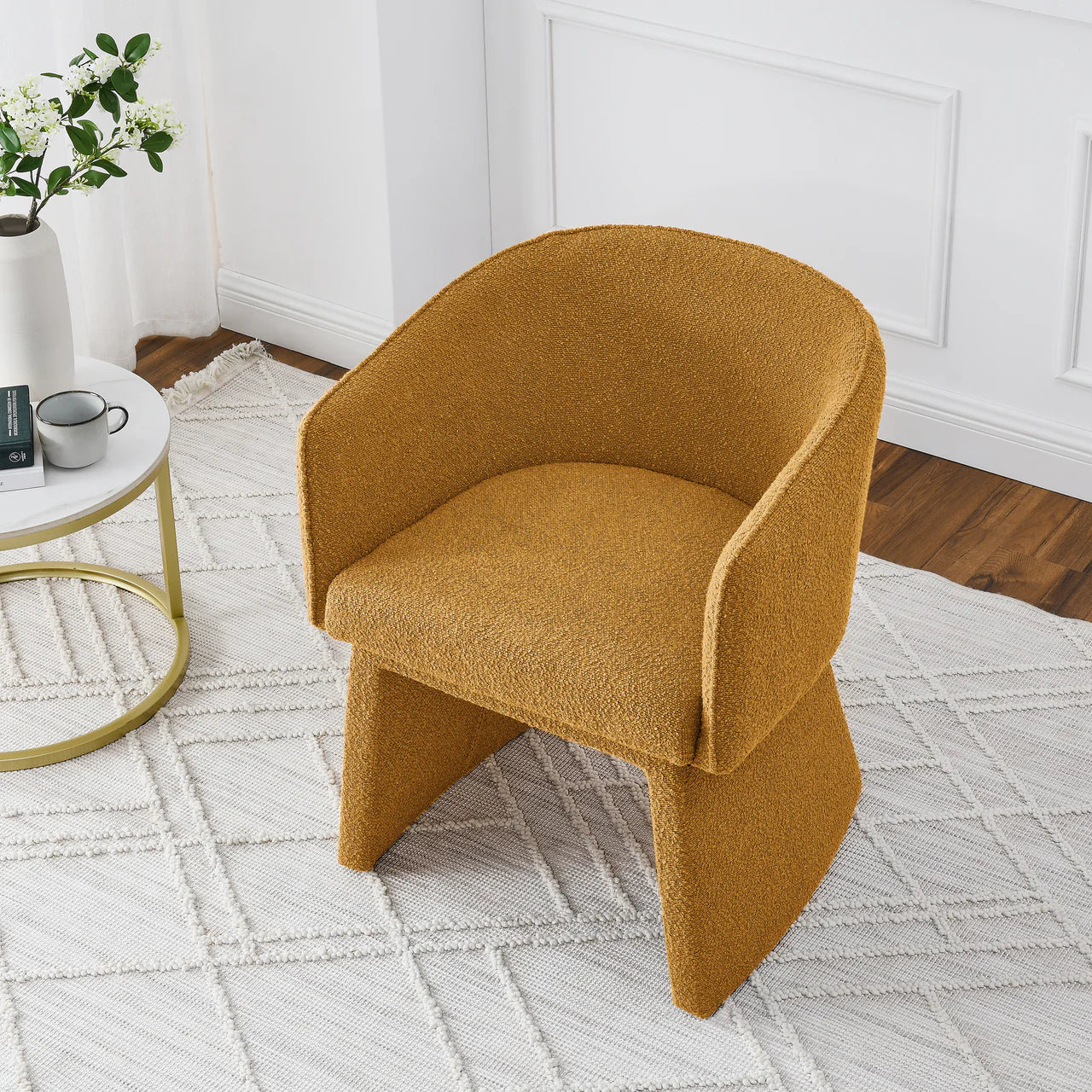 CALYX 25" Modern Chair