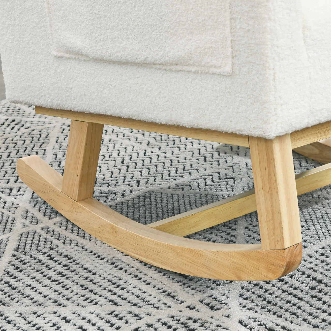 CELESTIA 27.5" Rocking Chair