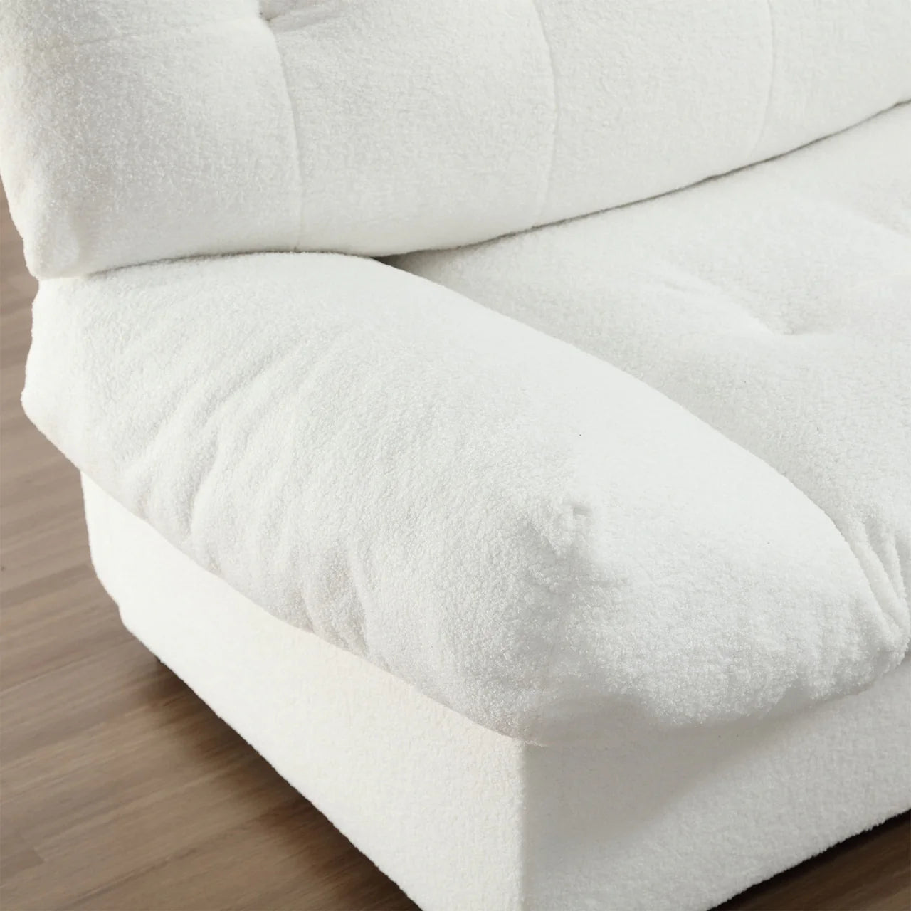 KRYTONX 96" Sofa